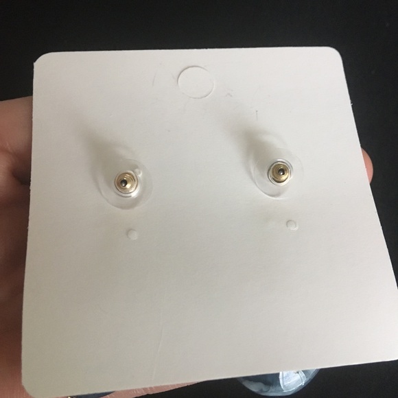 Miss Nice Fashion Jewelry Dangle Earrings - Picture 5 of 7